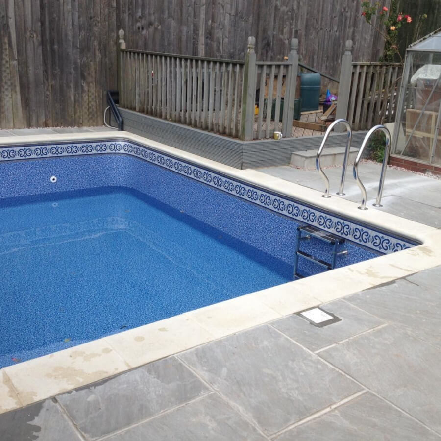 Decorative tile edging