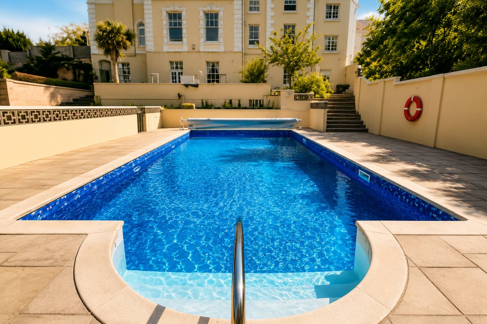 How to find a leak in your swimming pool